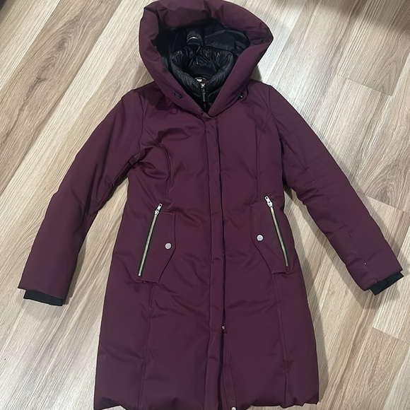 Sandova Winter Coat. GREAT condition. - Picture 3 of 7